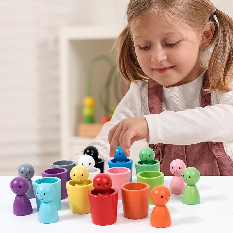 "Montessori" puodelių bei figūrėlių rinkinys