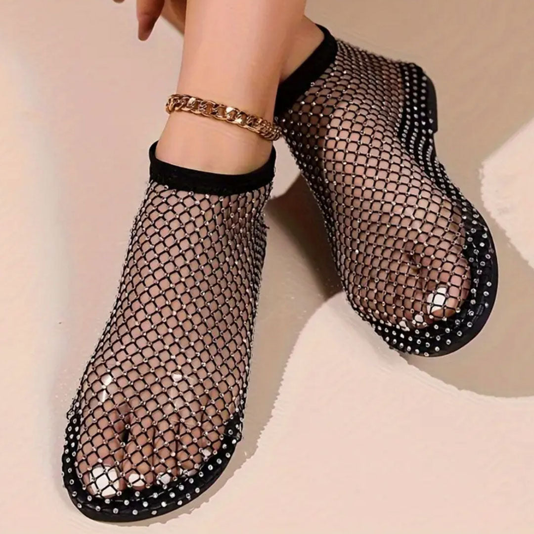 Blizgantys tinkliniai sandalai