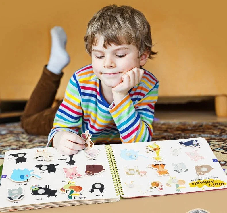 Interaktyvi užduočių ir žaidimų knygelė "Montessori"