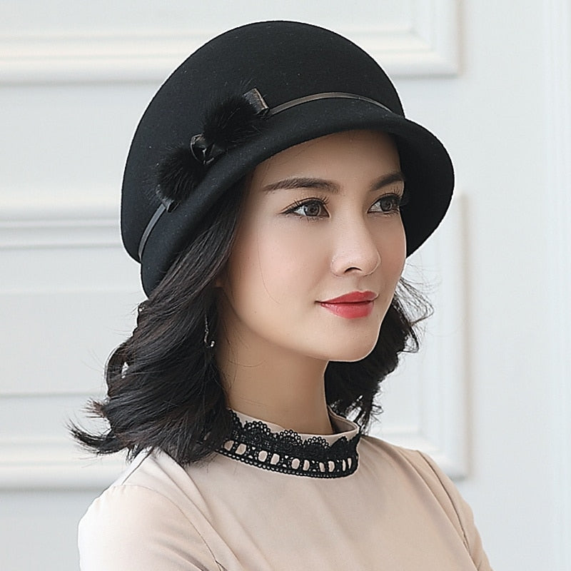 Elegantiška skrybėlė moterims
